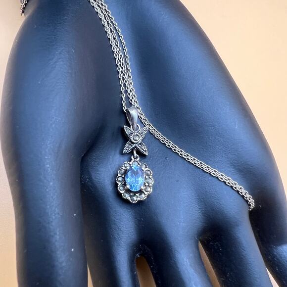 925 Sterling Silver Blue Quartz n Marcasite Flower Necklace 18" Chain dainty - Picture 1 of 7